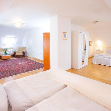Marinela'S Bnb Wenen Buitenkant foto